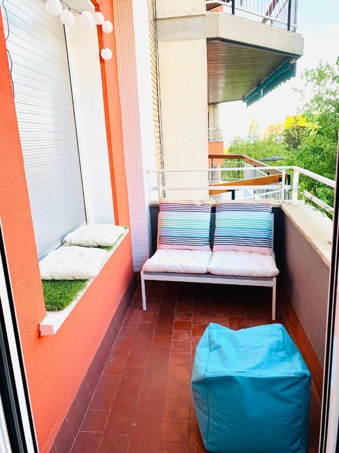 El Segon Pis Apartment Berga Bagian luar foto